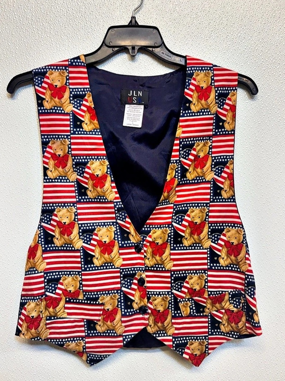 JLN USA Patriotic Teddy Bear and American Flag Print Vest Vintage Sz L (E-62)